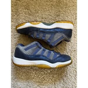 Air Jordan 11 Retro Low Blue Moon Size 7 Youth